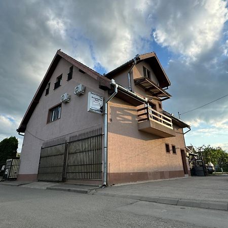 Sport Hostel Cluj Zewnętrze zdjęcie